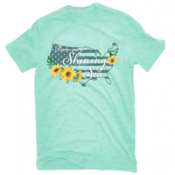 ☀️☀️American Tee Beach Glass- NWT - Picture 1 of 2